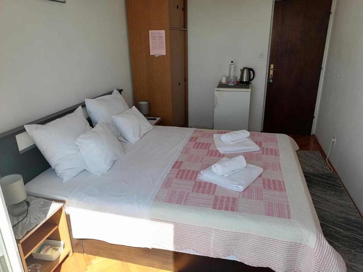 Guest House Medzalin دوبروفينك المظهر الخارجي الصورة